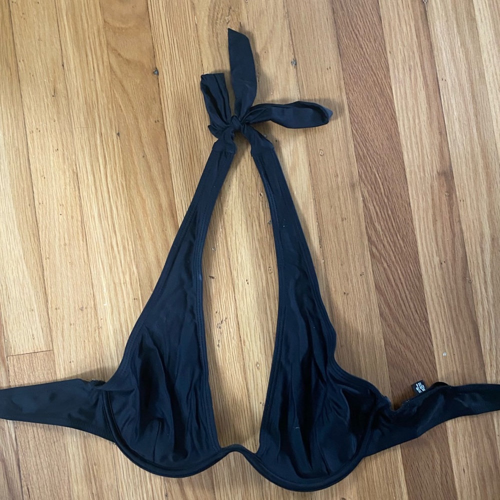 Misguided Black Underwire Bikini Top